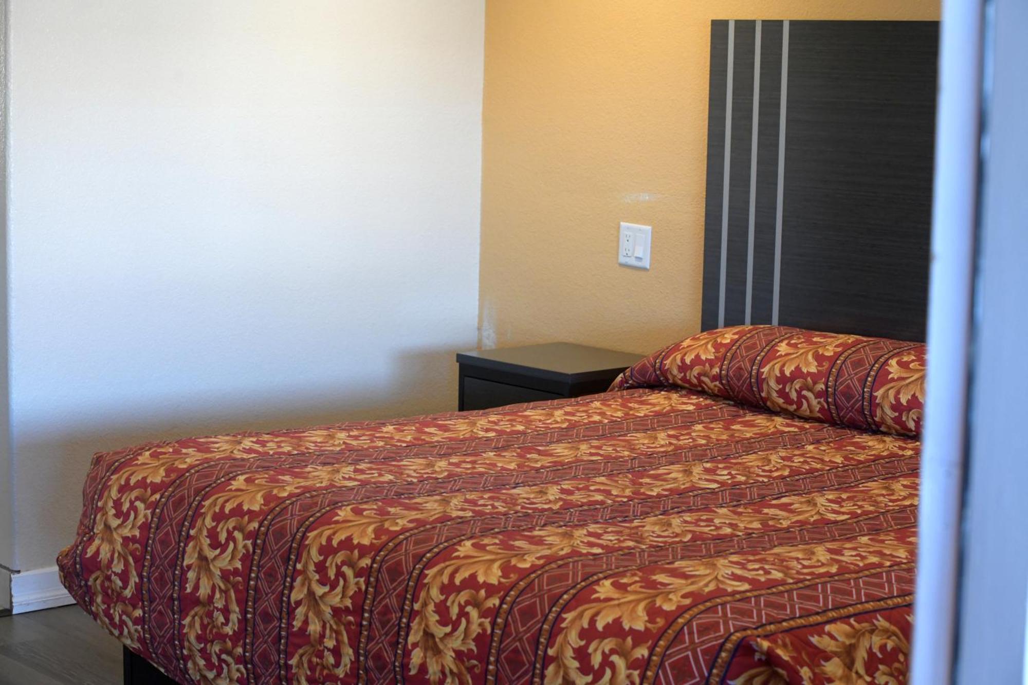 A-1 Budget Motel Klamath Falls Exterior photo