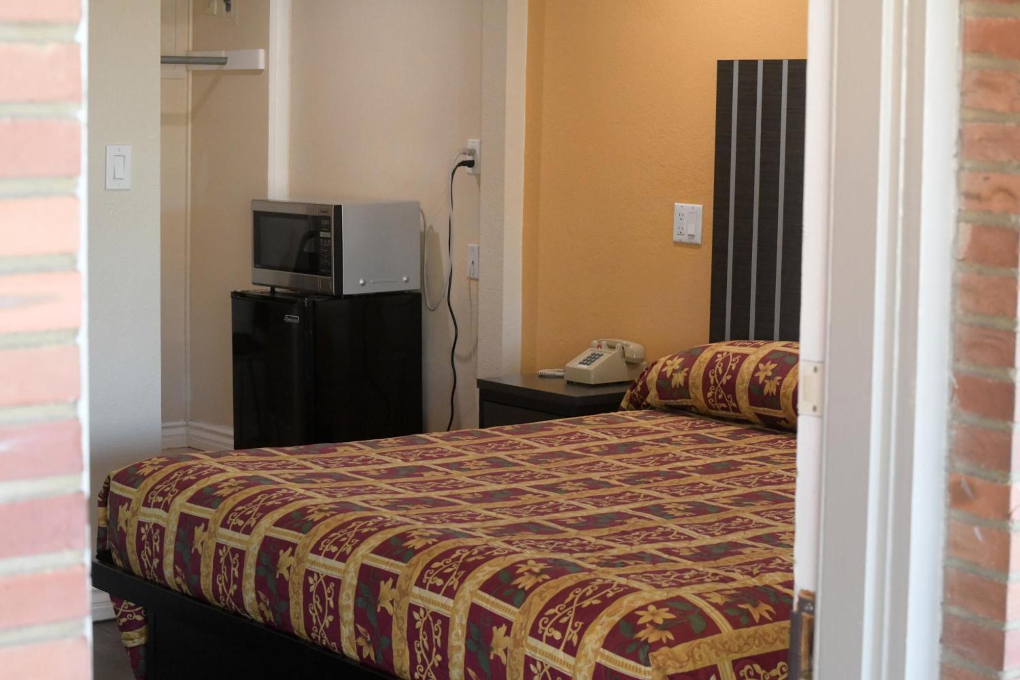 A-1 Budget Motel Klamath Falls Exterior photo